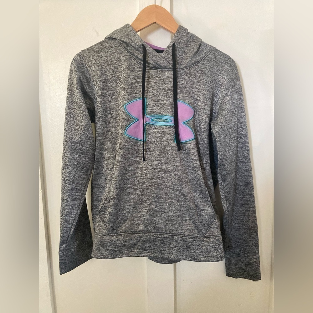 UNDER Armour Storm graphic hoodie size small medium